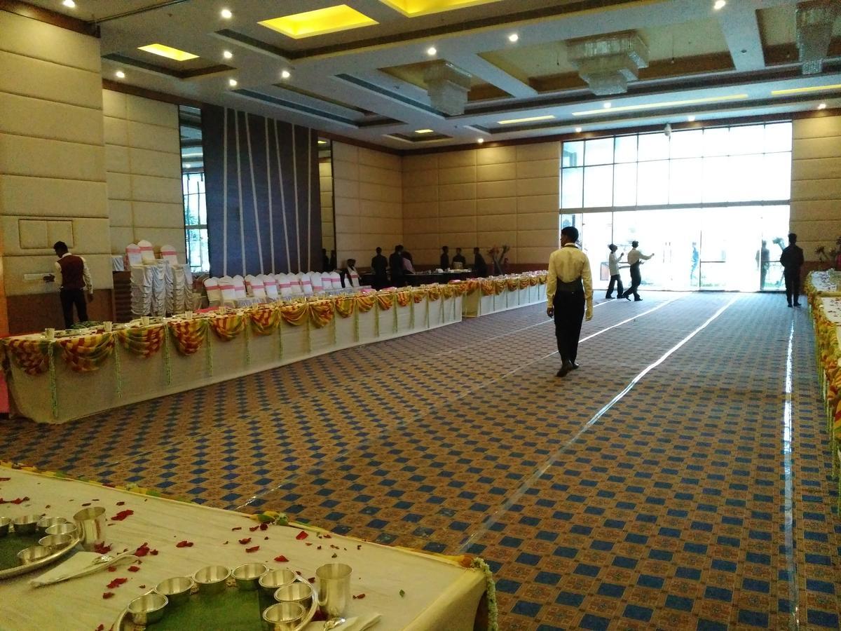 Maha Bodhi Hotel.Resort.Convention Centre Luaran gambar